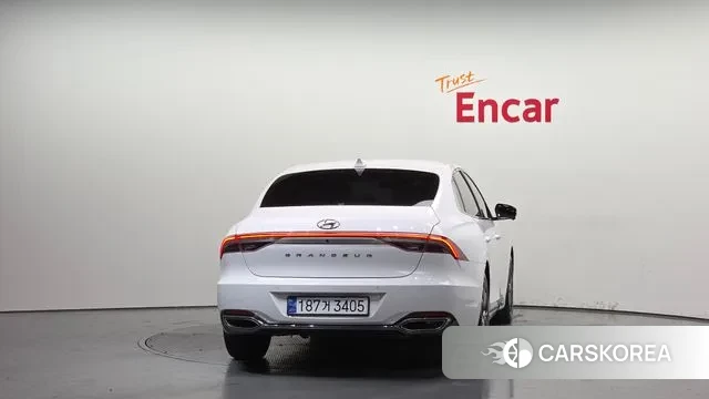 Hyundai The New Grandeur IG id 3032830 из Кореи 14