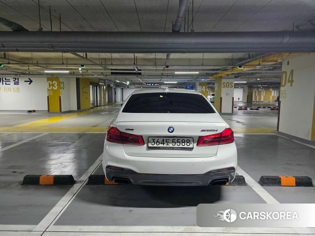 BMW 5 Series (G30) 2019 Белый из Кореи, фото 5