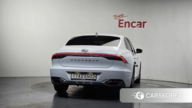 Hyundai The New Grandeur IG id 4614837 из Кореи 26