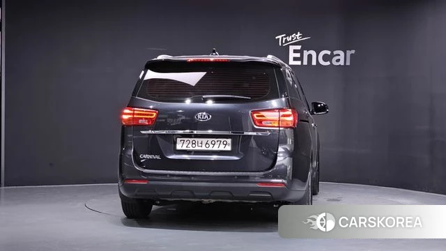 Kia The New Carnival id 4780698 из Кореи 14