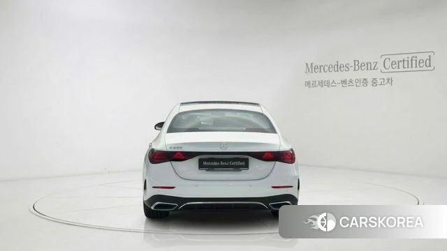 Mercedes-Benz E-Class W214 2025 Белый из Кореи, фото 6