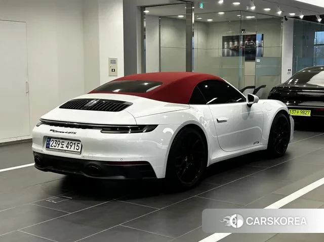 Porsche 911(992) 2023 Белый из Кореи, фото 4
