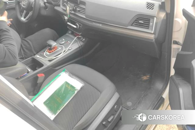 Audi Q5L id 4207915 из Китая 11