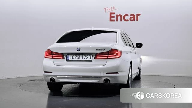 BMW 5 Series (G30) id 4325154 из Кореи 14