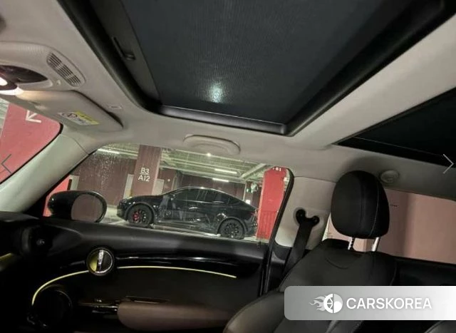 Mini Cooper 2021 Жемчужный цвет из Кореи, фото 4
