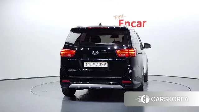 Kia The New Carnival id 3599031 из Кореи 14