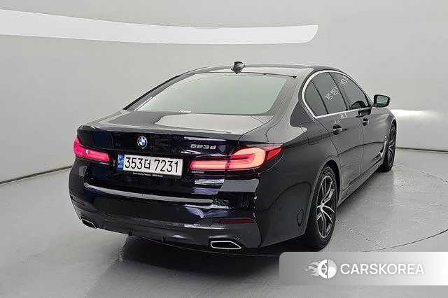 BMW 5 Series (G30) id 4724179 из Кореи 14