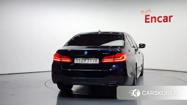 BMW 5 Series (G30) id 3060387 из Кореи 14