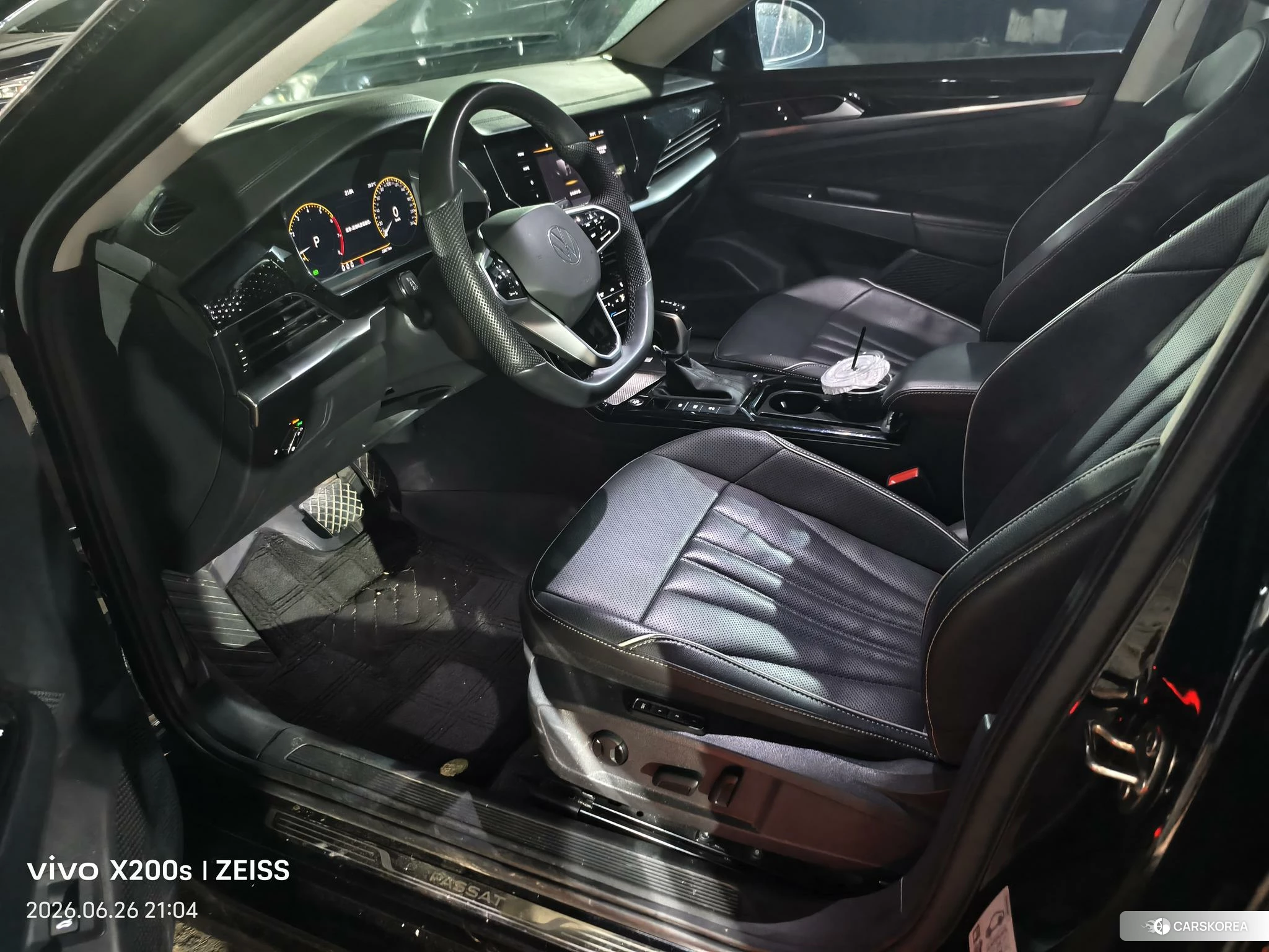 Volkswagen Passat 2023 Черный из Китая, фото 4