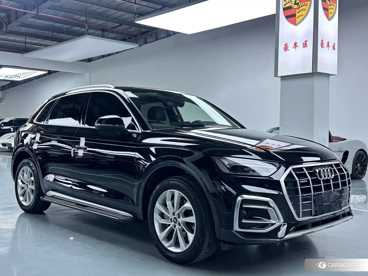 Audi Q5L id 4629100 из Китая 14