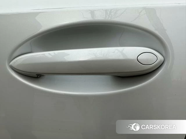 BMW 3 series id 4027652 из Китая 11