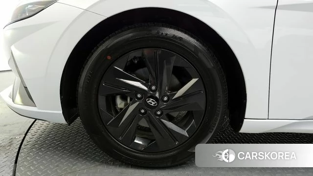 Hyundai Avante (CN7) id 3866622 из Кореи 14