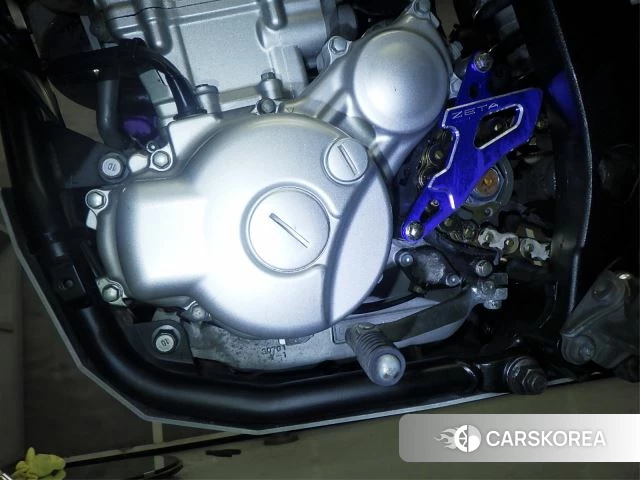 Engine photo