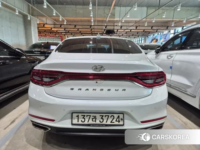 Hyundai Grandeur IG id 3229777 из Кореи 14