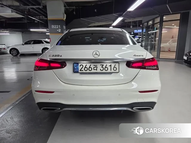 Mercedes-Benz E-Class W213 id 3425858 из Кореи 12