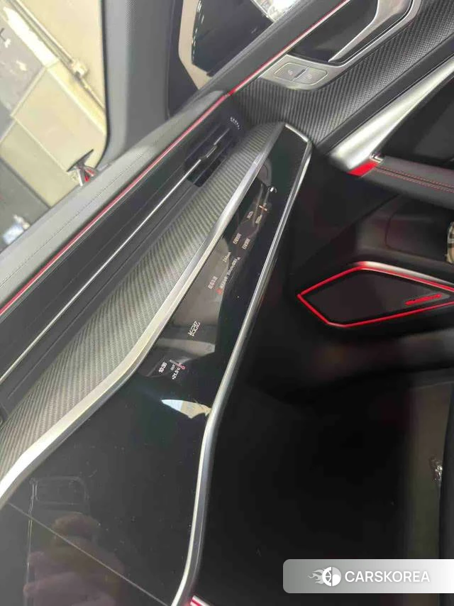 Audi RS 6 2023 Серебристо-серый из Китая, фото 4