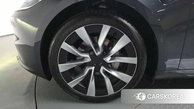 Tesla Model 3 id 4321591 из Кореи 30