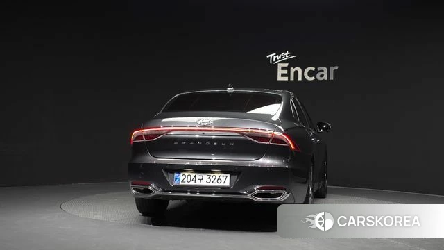 Hyundai The New Grandeur IG id 4619753 из Кореи 26