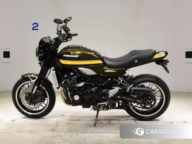 Kawasaki Z900RS 2021 из Японии