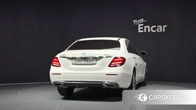 Mercedes-Benz E-Class W213 id 4727846 из Кореи 30