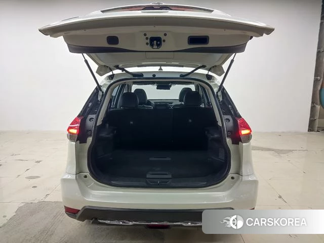 Nissan Qijun id 4299951 из Китая 12