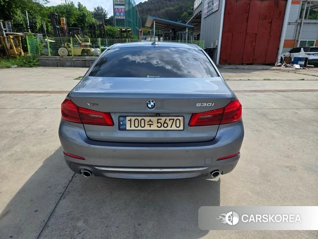 BMW 5 Series (G30) id 4417129 из Кореи 13