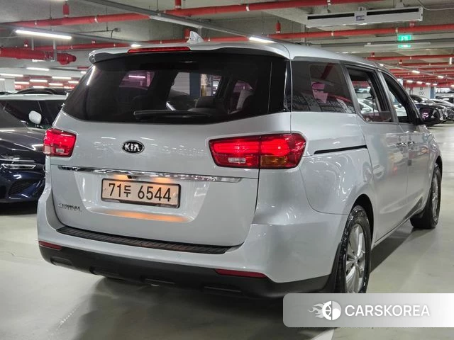 Kia All New Carnival id 4285950 из Кореи 14