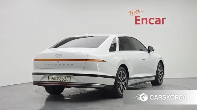 Hyundai Grandeur Hybrid (GN7) id 3518120 из Кореи 14