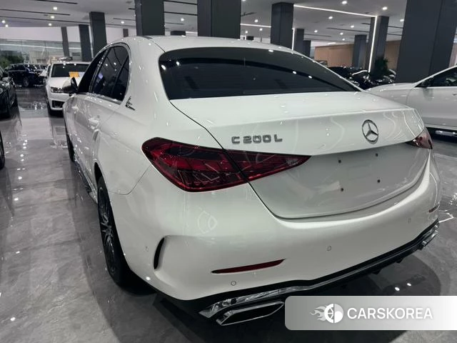 Mercedes-Benz Class C 2023 Белый из Китая, фото 4