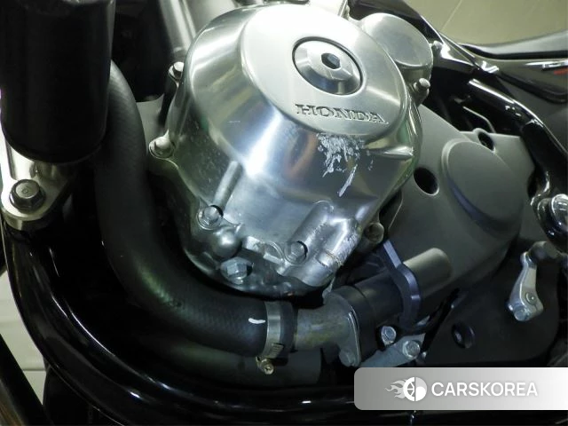 Engine photo