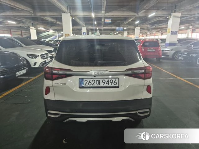 Kia Seltos 2021 Белый из Кореи, фото 6