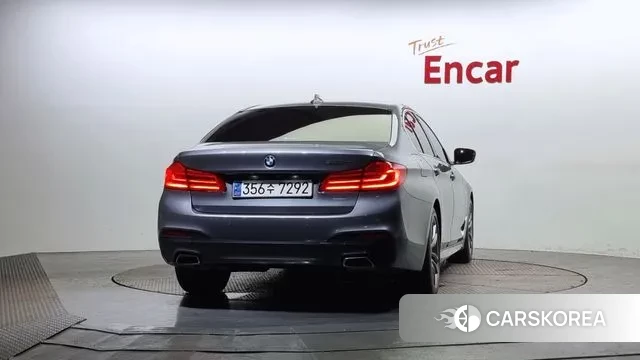 BMW 5 Series (G30) id 2902198 из Кореи 14