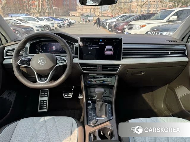 Volkswagen Tiguan L id 4257898 из Китая 10