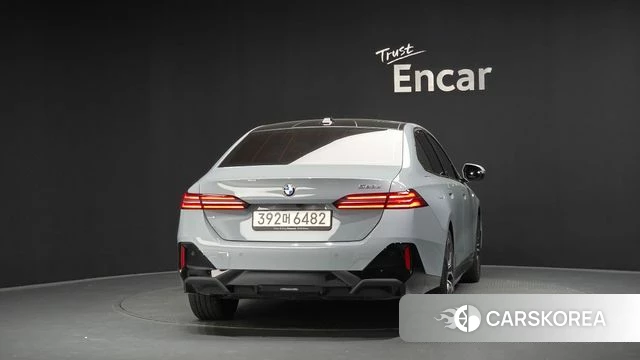 BMW 5 Series (G60) id 4487791 из Кореи 14