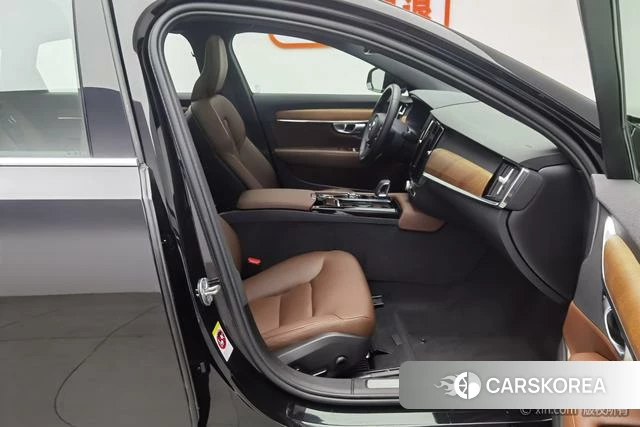 Volvo S90 PHEV id 3888700 из Китая 18