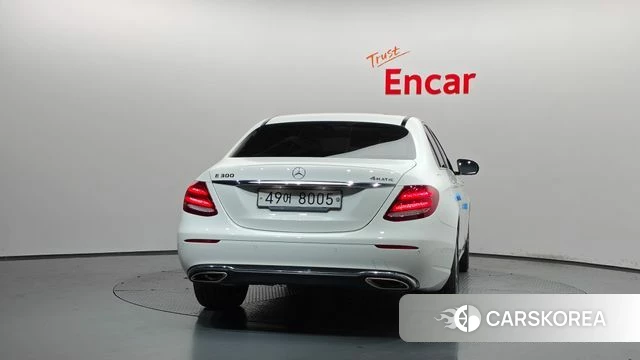 Mercedes-Benz E-Class W213 id 4776076 из Кореи 27