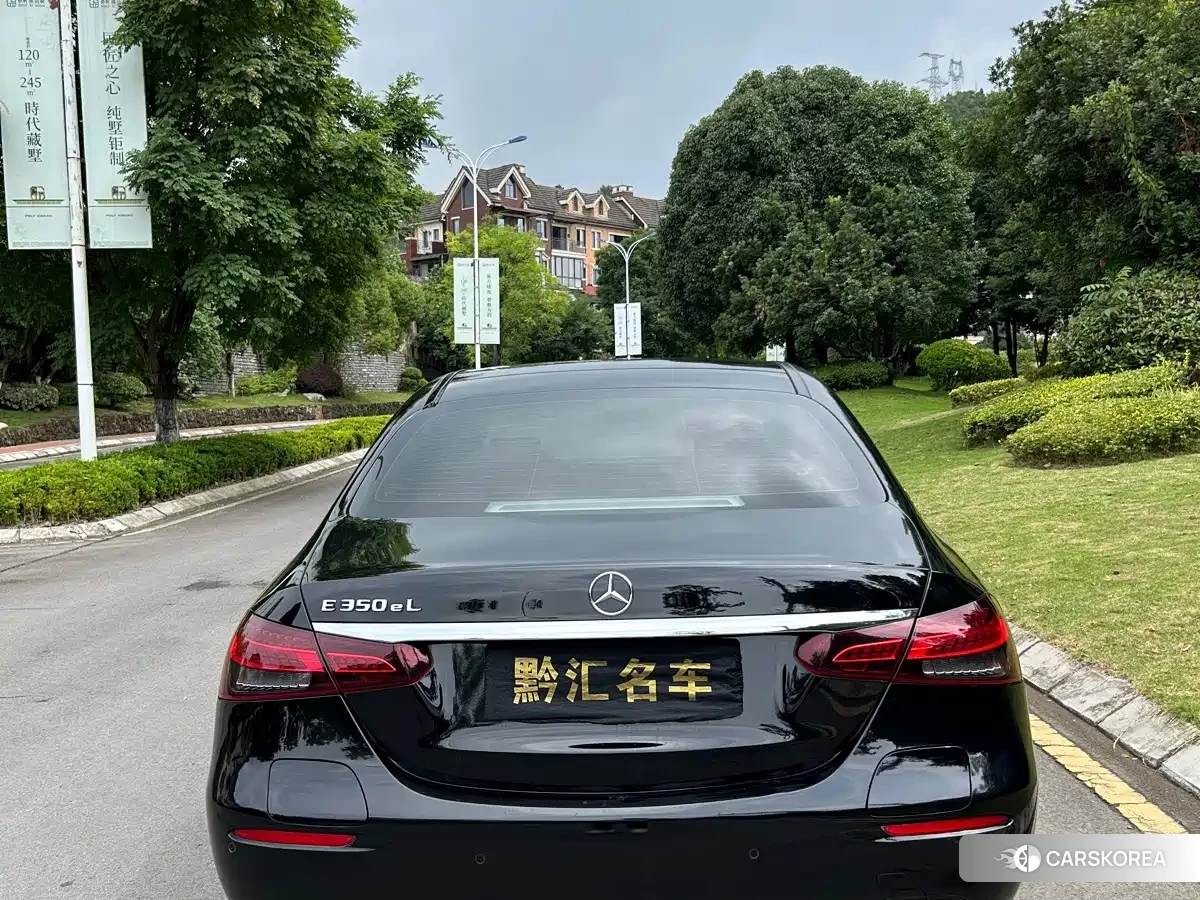Mercedes-Benz E-Class 2022 Черный из Китая, фото 4