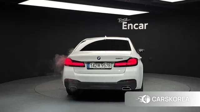 BMW 5 Series (G30) id 3519318 из Кореи 14