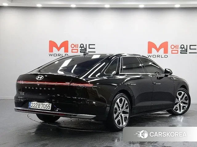 Hyundai Grandeur (GN7) id 3058142 из Кореи 14