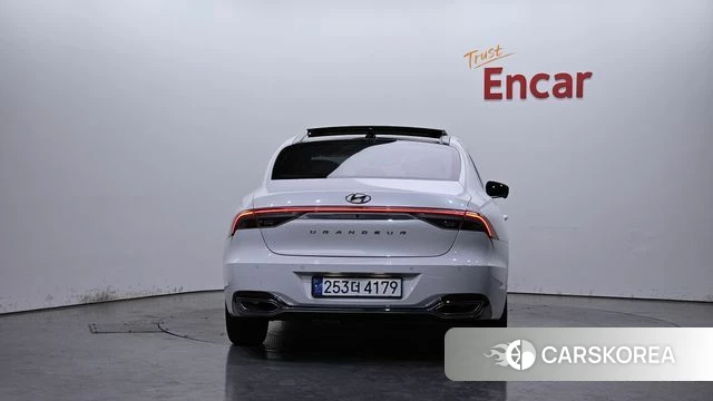Hyundai The New Grandeur IG Hybrid id 4434066 из Кореи 24