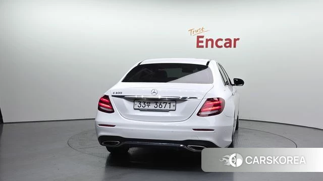 Mercedes-Benz E-Class W213 id 4188282 из Кореи 14