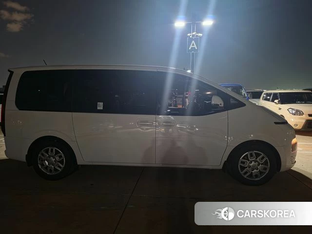 Hyundai Staria id 4922378 из Кореи 11