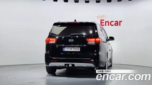 Kia All New Carnival id 2813924 из Кореи 14