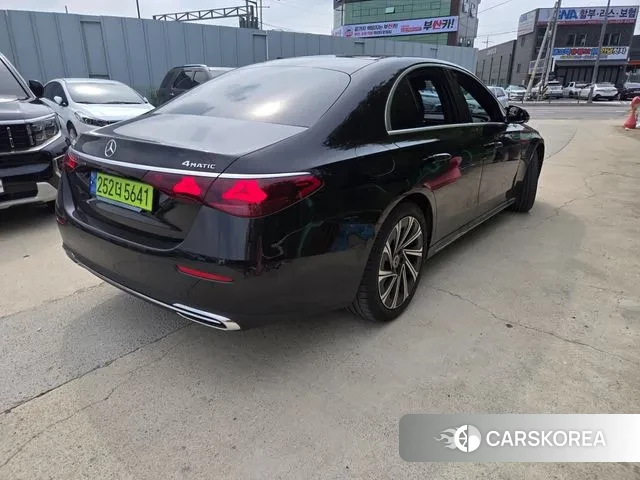 Mercedes-Benz E-Class W214 id 3020849 из Кореи 4