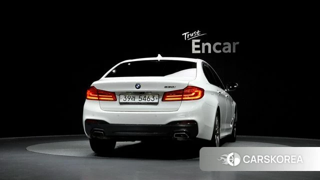 BMW 5 Series (G30) id 4351379 из Кореи 27