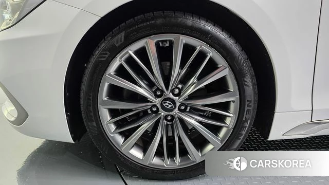 Hyundai Grandeur IG id 4722630 из Кореи 28