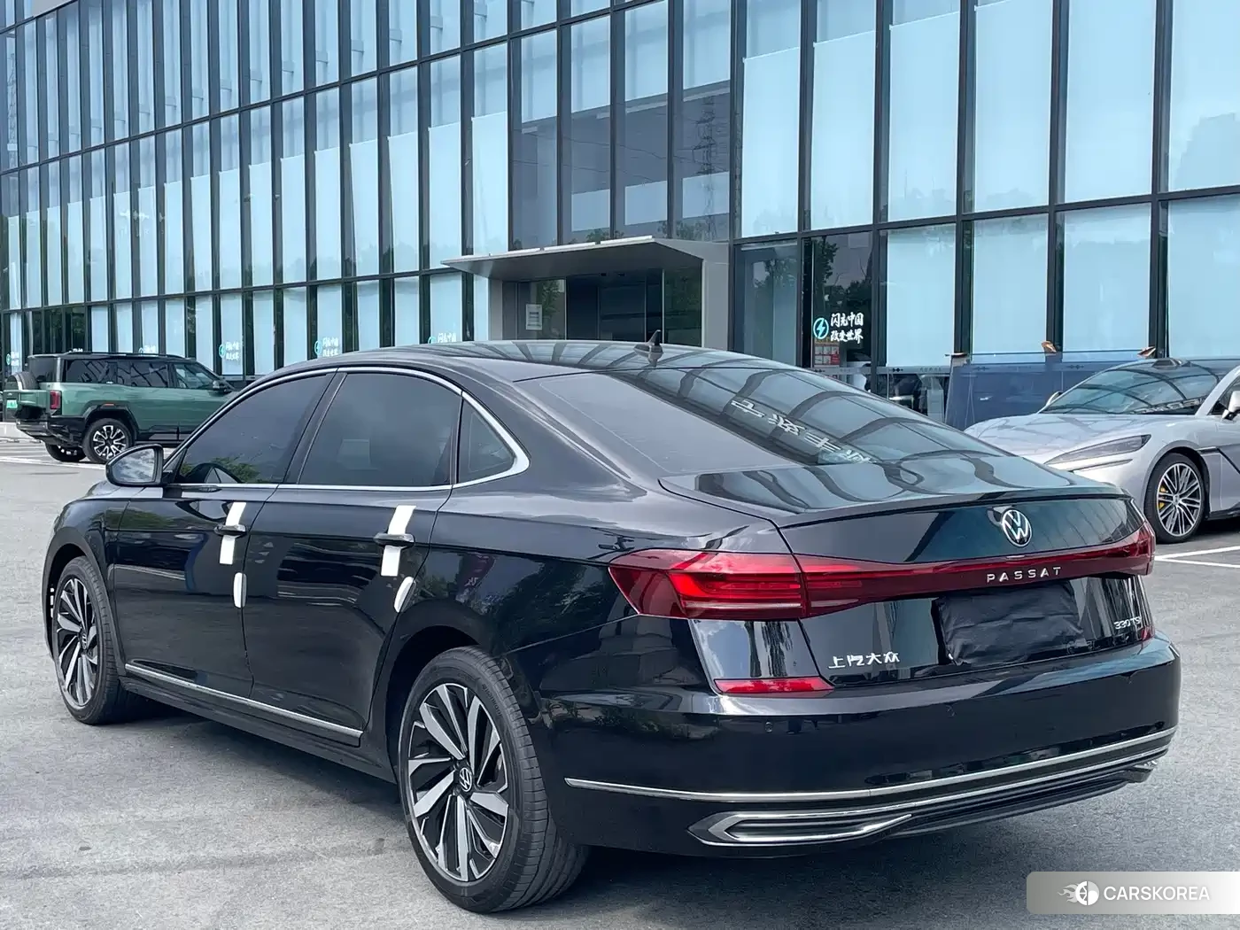 Volkswagen Passat id 4607079 из Китая 18