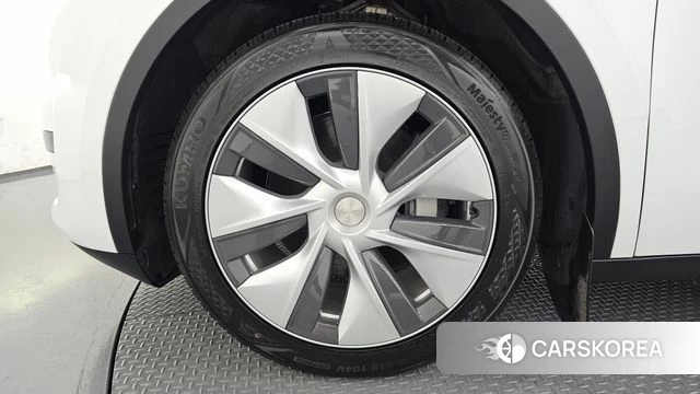 Tesla Model Y id 4773710 из Кореи 25