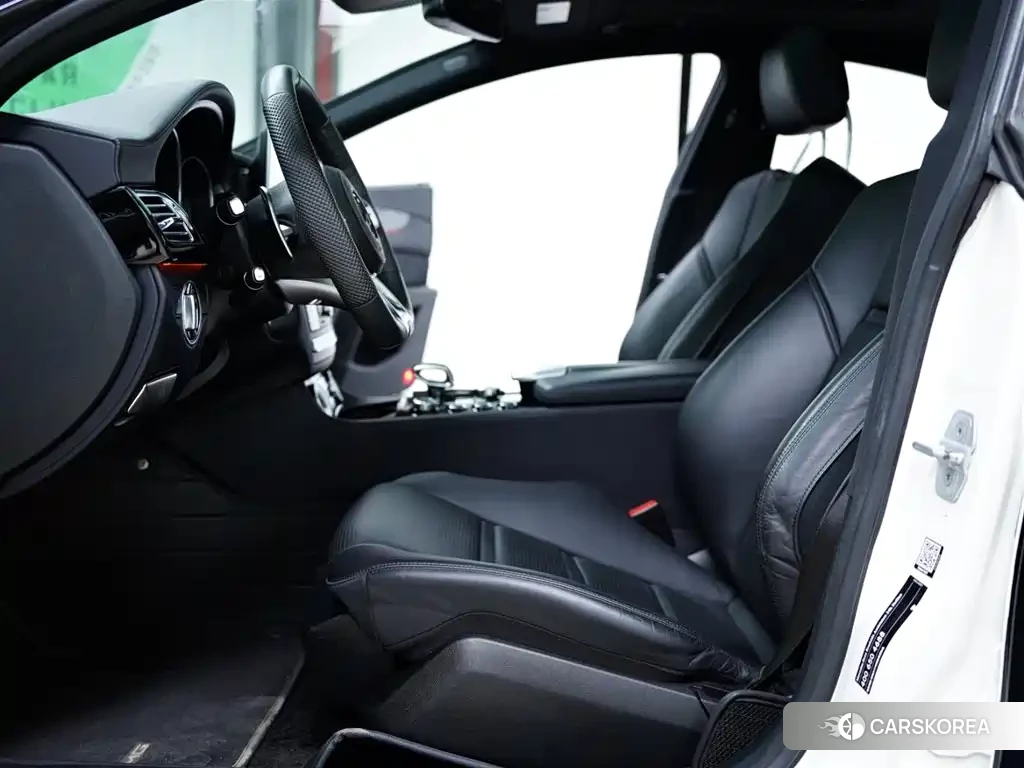 Mercedes-Benz CLS AMG id 4577747 из Китая 34