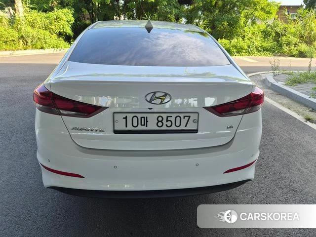 Hyundai Avante AD id 4856424 из Кореи 8